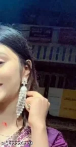 bridal long jhumka earrings model wearing