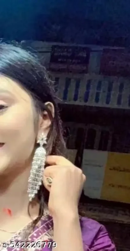 bridal long jhumka earrings model wearing