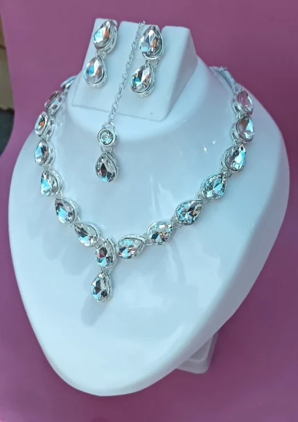 crystal teardrop necklace set with earrings and maang tikka silver plated bridal jewellery
