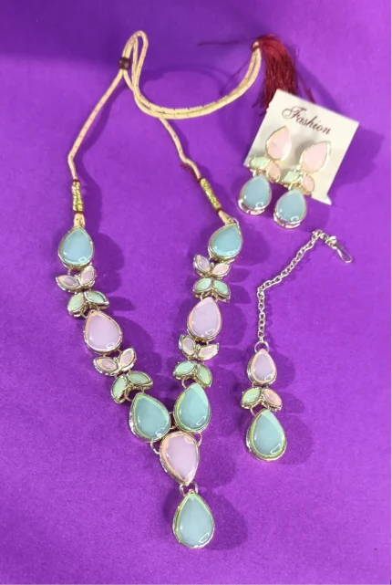 pastel green pink stone necklace set with earrings and pendant